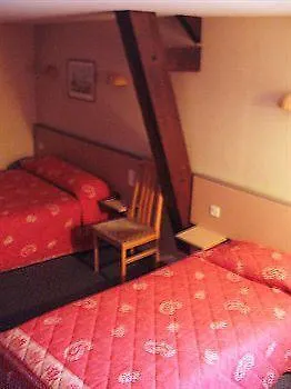 La Quebecoise Hotel 2*